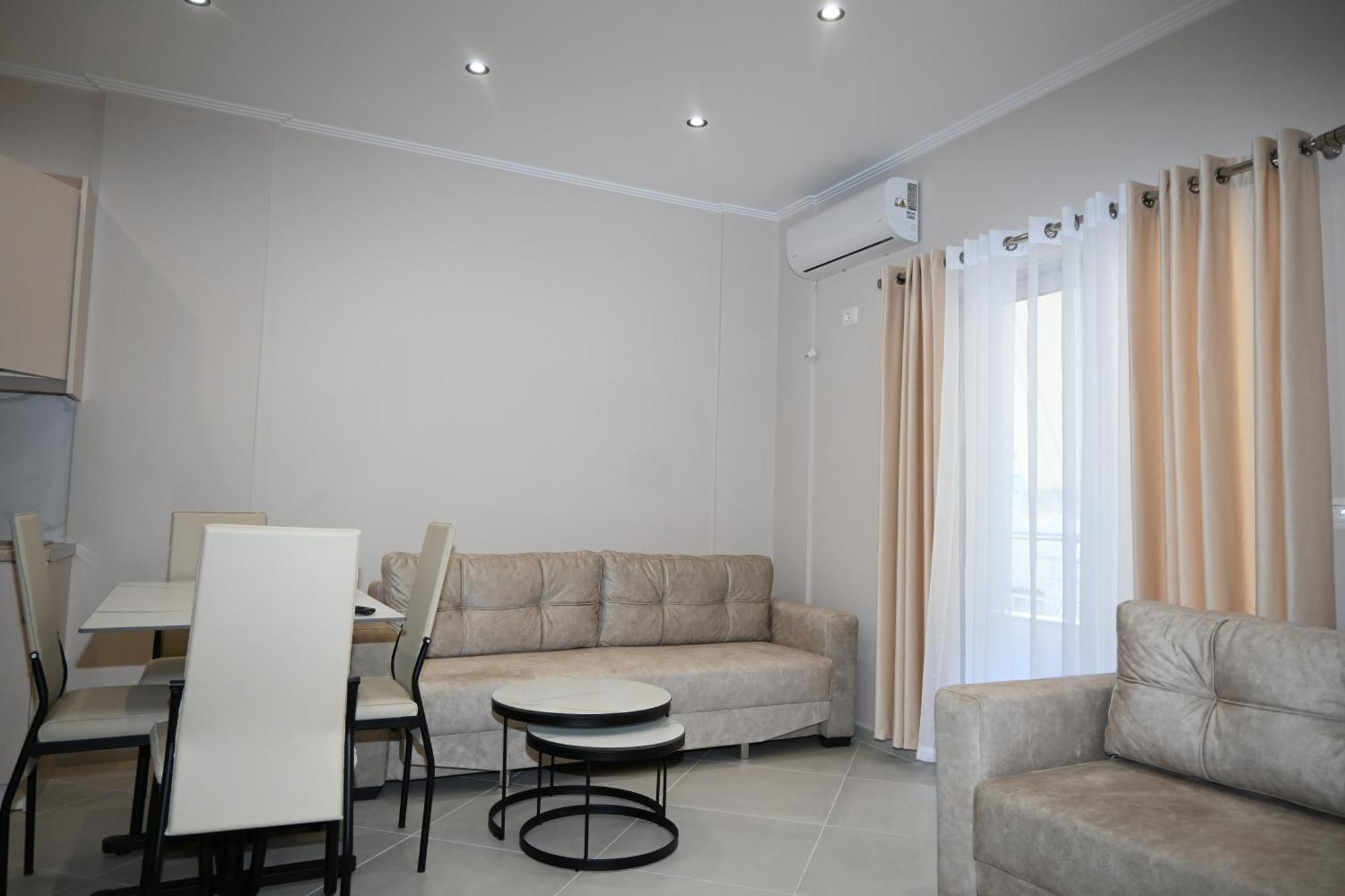Eleana'S Apartament Sarande Phòng bức ảnh