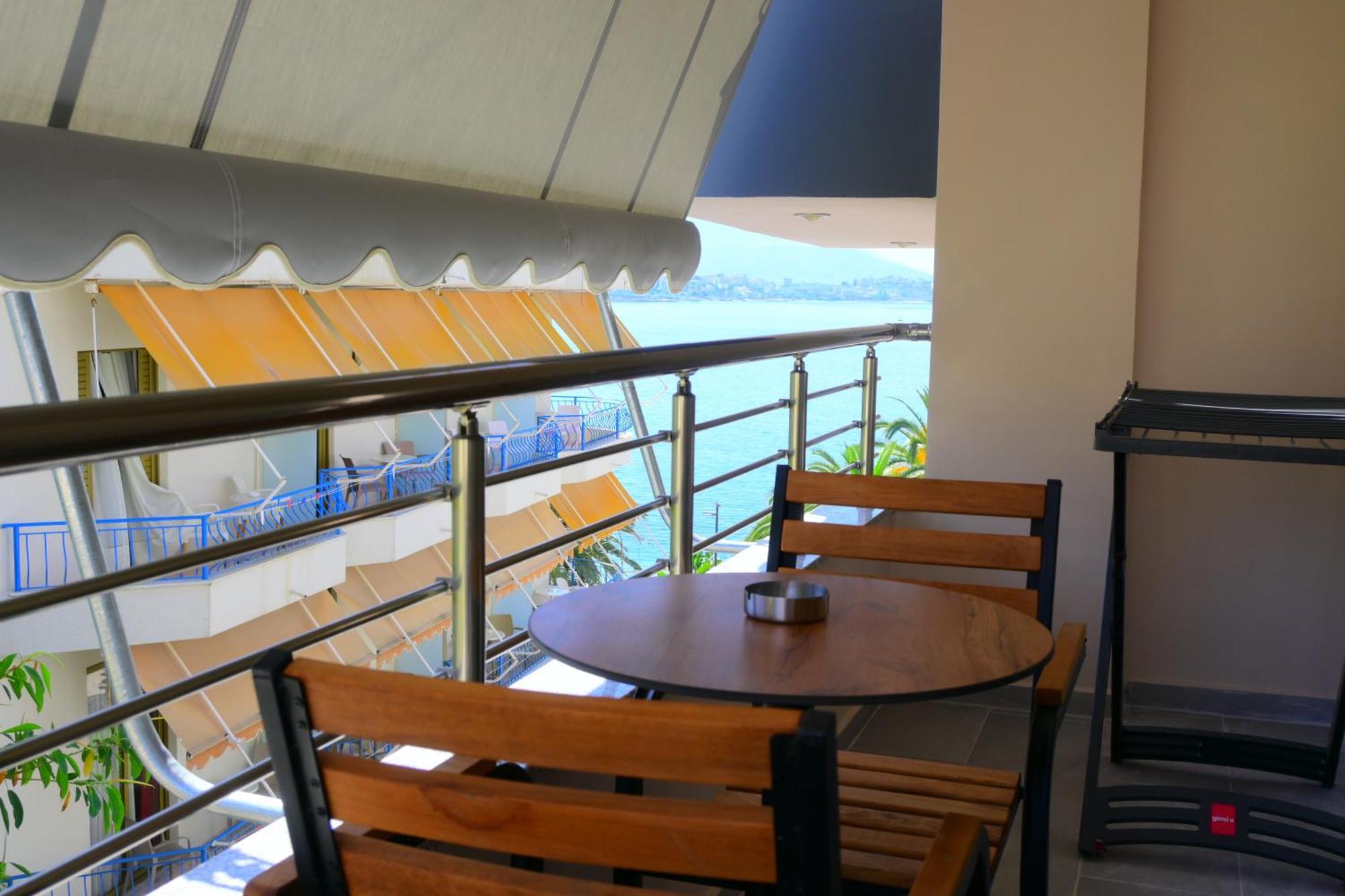 Eleana'S Apartament Sarande Phòng bức ảnh