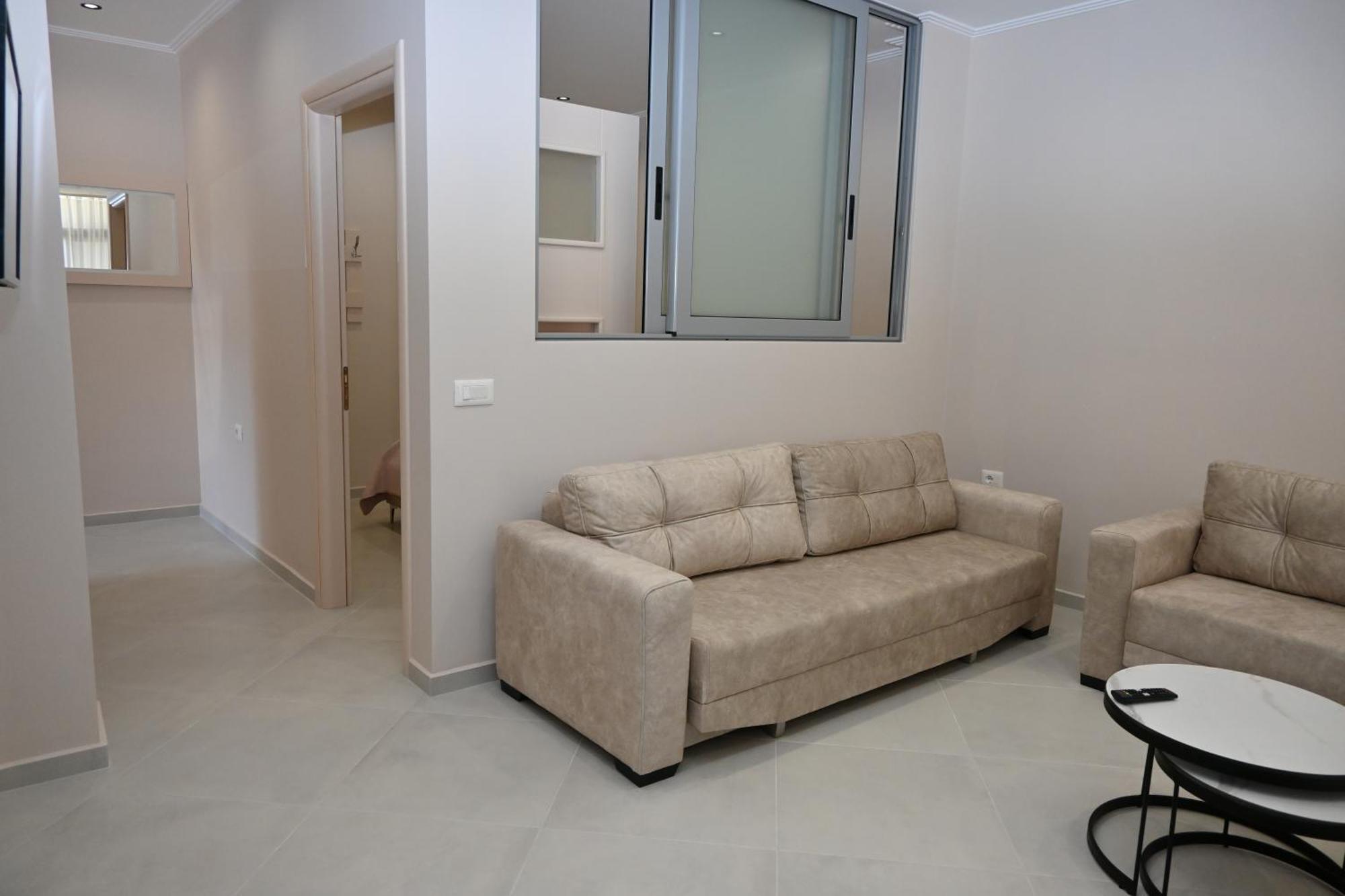 Eleana'S Apartament Sarande Phòng bức ảnh
