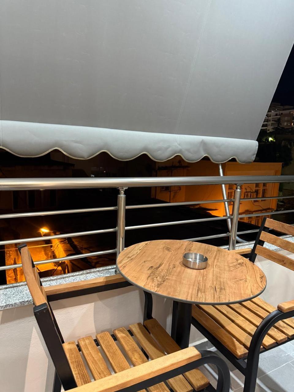 Eleana'S Apartament Sarande Ngoại thất bức ảnh