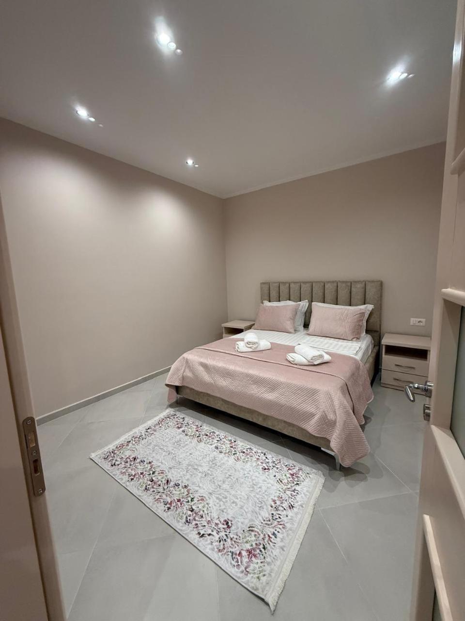 Eleana'S Apartament Sarande Ngoại thất bức ảnh