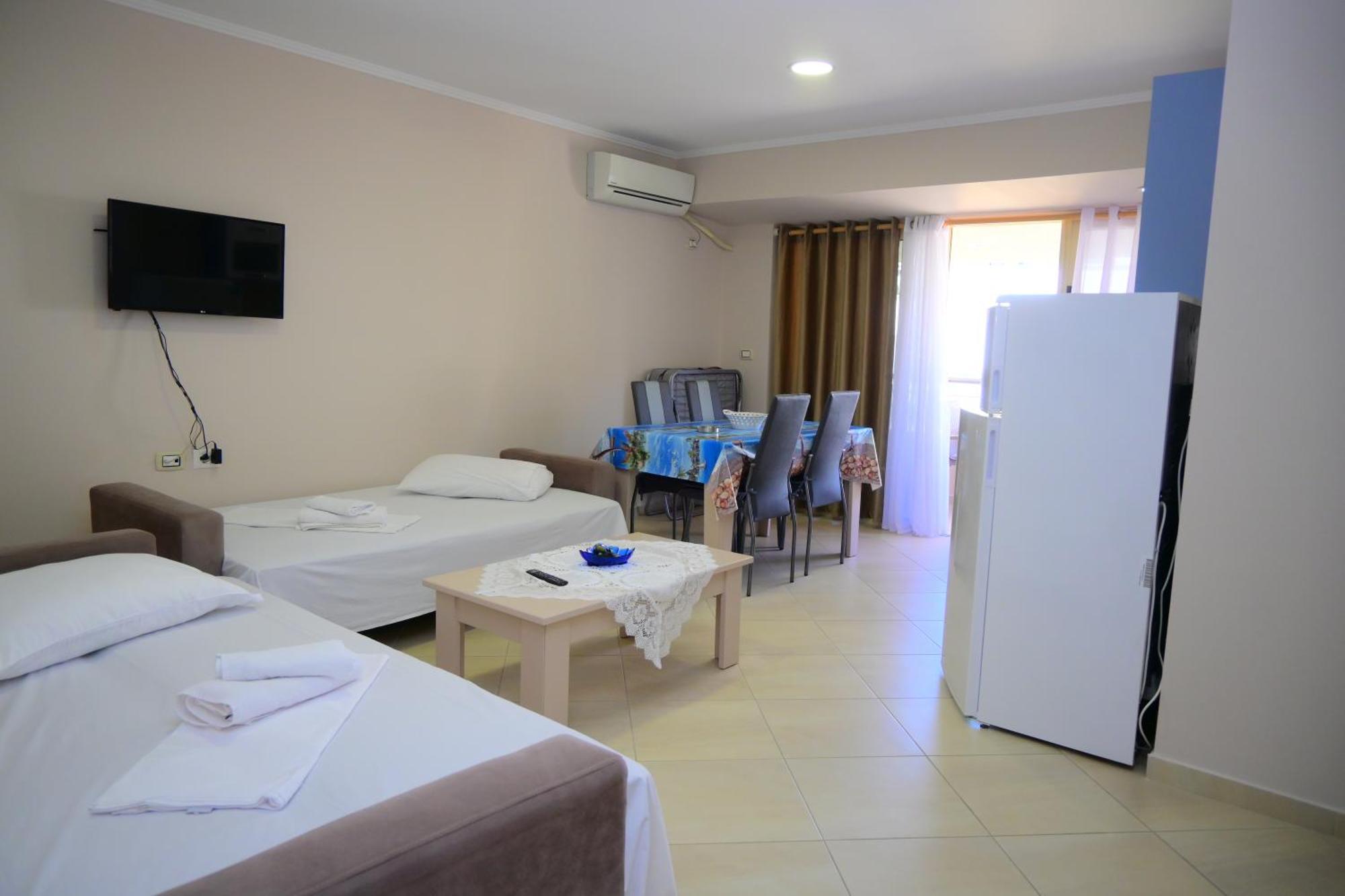Eleana'S Apartament Sarande Ngoại thất bức ảnh