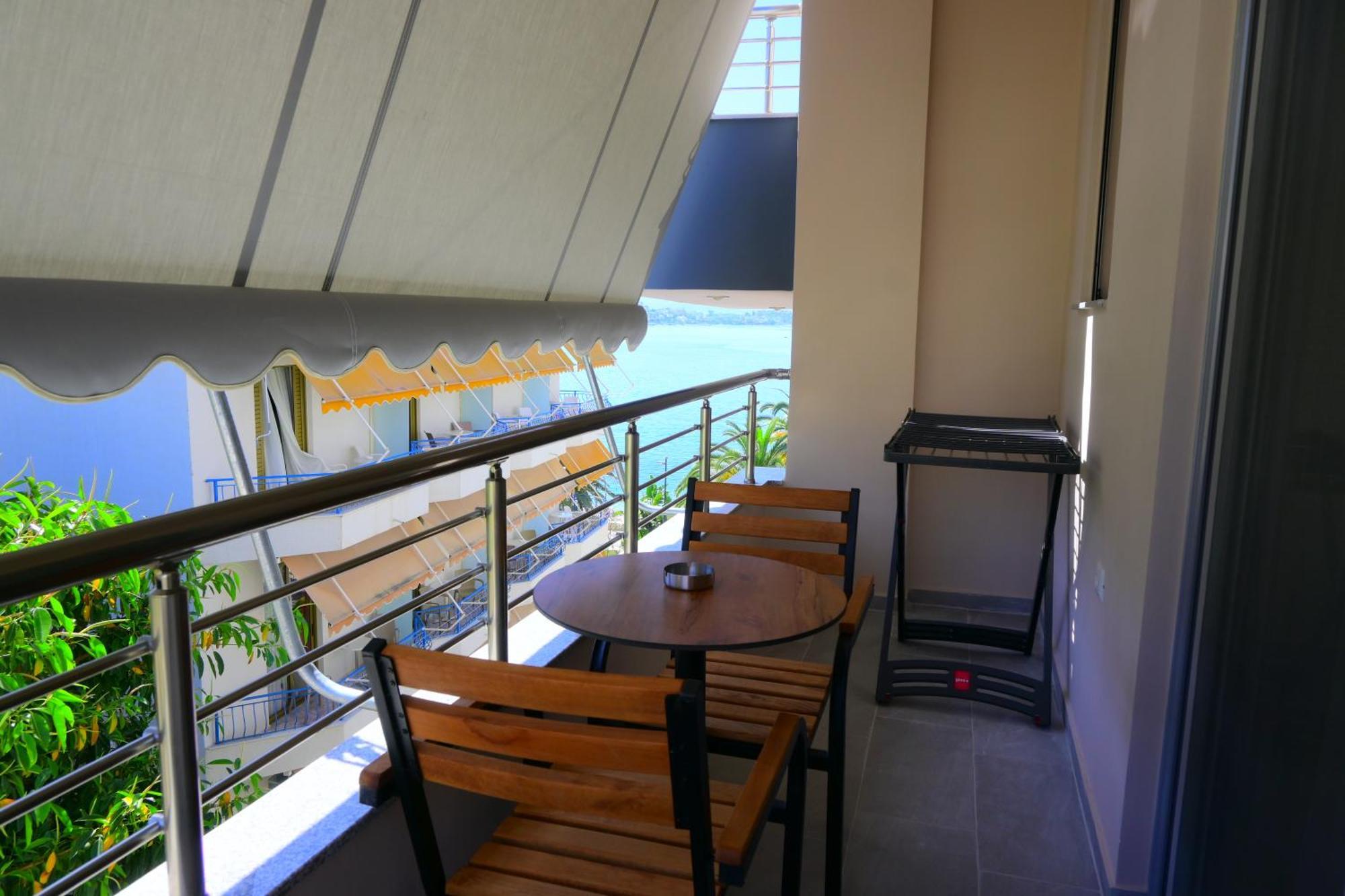 Eleana'S Apartament Sarande Ngoại thất bức ảnh